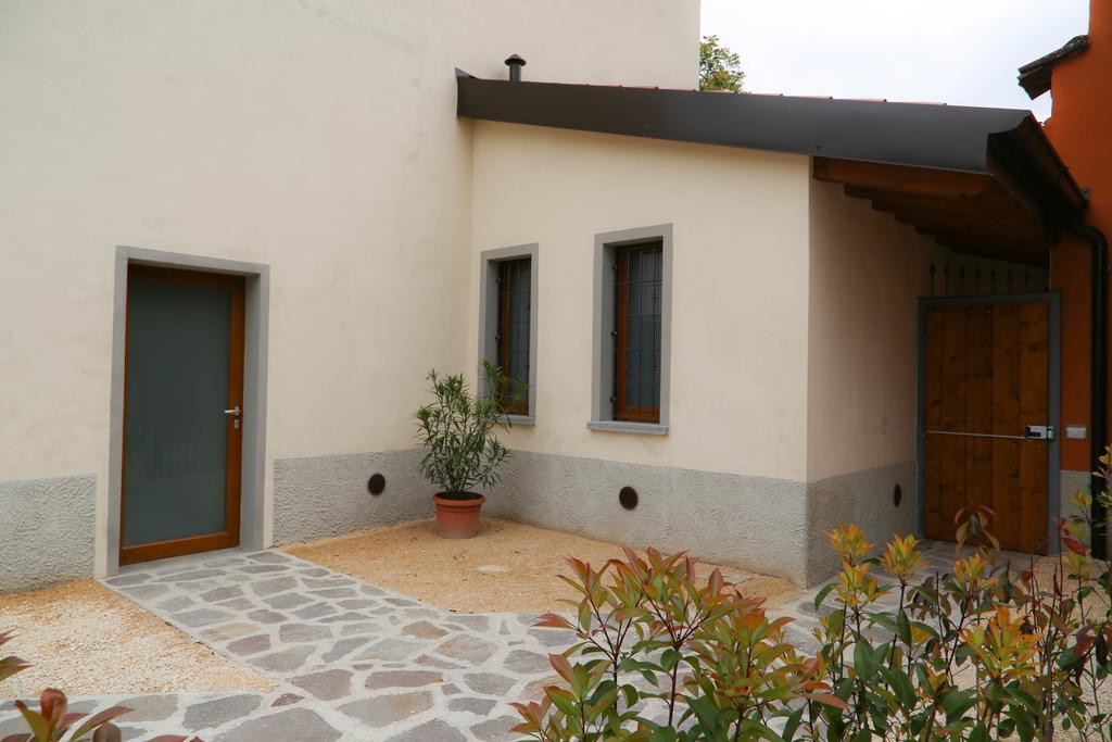 Agriturismo Cascina Della Fontana Лоди Экстерьер фото