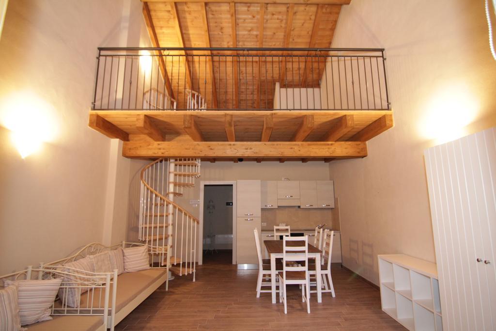 Agriturismo Cascina Della Fontana Лоди Номер фото